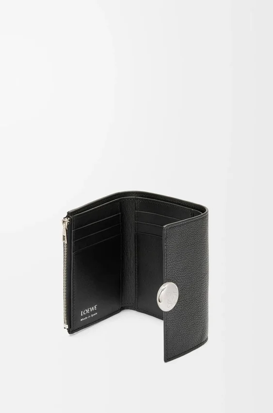 Pebble Small Vertical Wallet in Pebble Grained Calfskin Pebble Small Vertical Wallet in Pebble Grained Calfskin