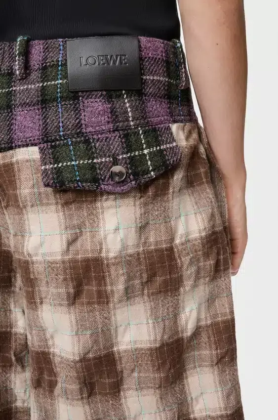 Shorts in Wool and Cotton Shorts in Wool and Cotton