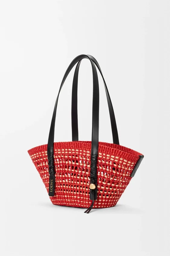Small Braid Basket in Iraca Palm and Calfskin Small Braid Basket in Iraca Palm and Calfskin